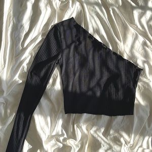 Cute ribbed long sleeved crop top